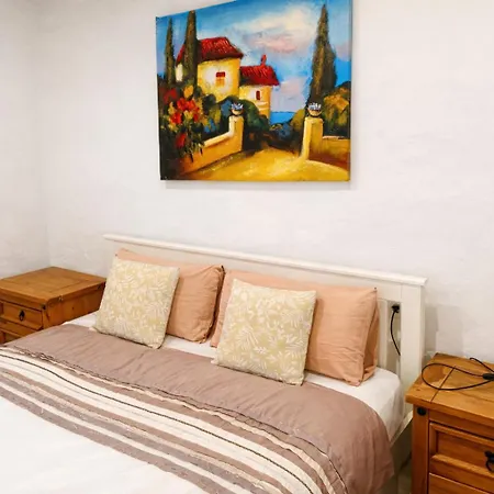 Πανσιόν Zaks House Valle San Lorenzo Arona (Tenerife)